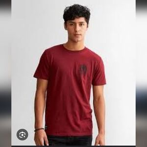 Howitzer Buckle T-Shirt Mens L Red Howitzer Respect Patriotic American Flag NWOT